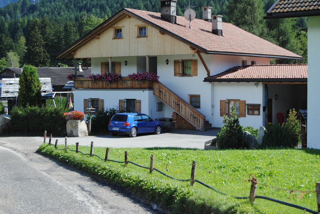 Trogerhof Apartment Dobbiaco Exterior photo